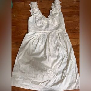 Elegant White Sleeveless Dress BCBG Maxazaria